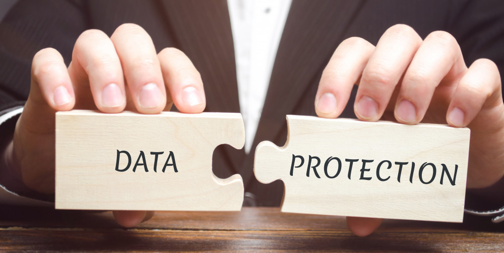 Protection des données personnelles et vie privée : enjeux et défis à l’ère numérique